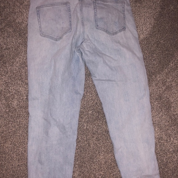 Jeans - Picture 3 of 3